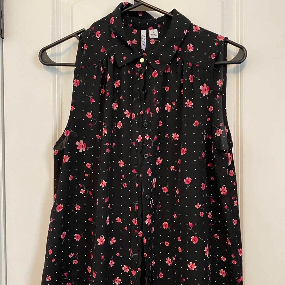Elle Blouse size Small